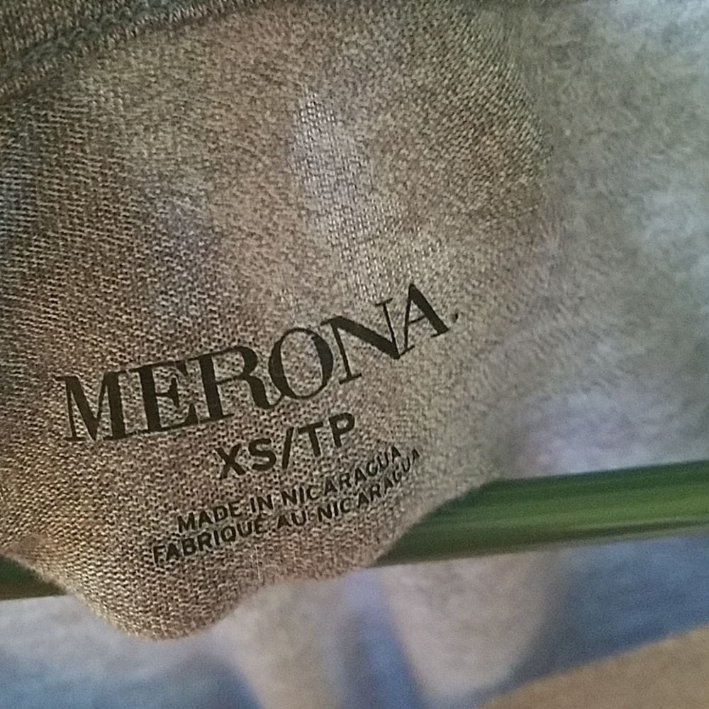 Shirts - Picture 5 of 5